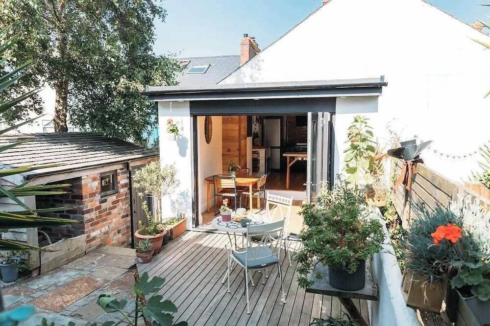 Entire apartment, 'Langton' - Best Views in Falmouth! in Falmouth (Cornwall), Cornwall