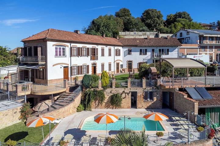 Ferienwohnung für 9 Personen, mit Garten und Pool, mit Haustier