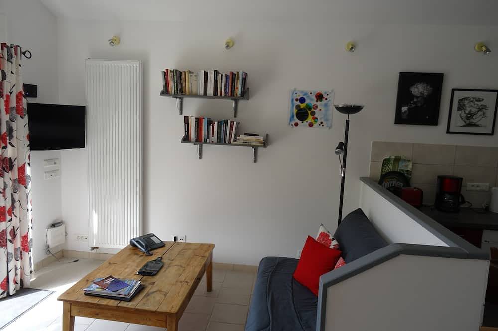 Appartement entier, Orange, gîte  tout confort indépendant dans mas provençal, clim, wifi, piscine, in Orange, Vaucluse