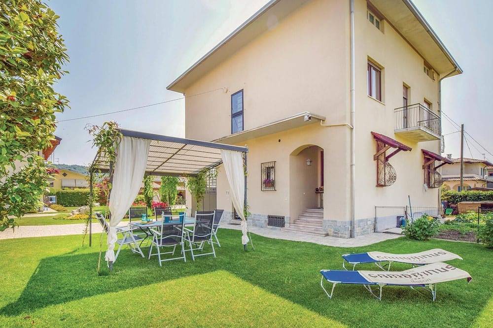 Superbe maison de 3 chambres à Gozzano. in Gozzano, Province de Novare