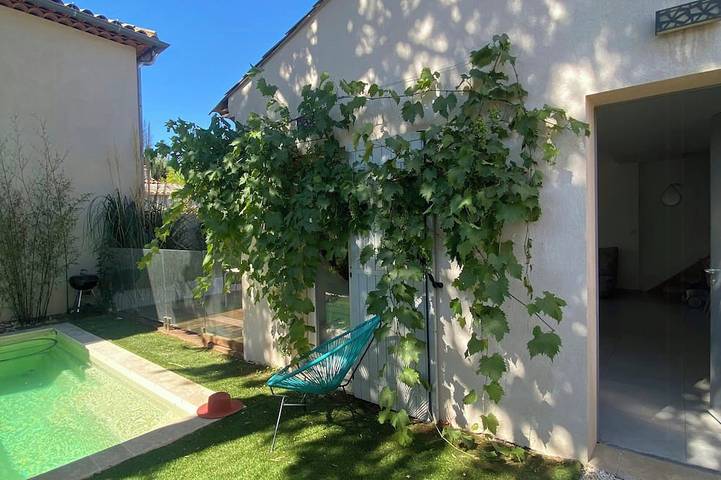 Location de vacances pour 5 personnes, avec jardin, animaux acceptés à Puyricard