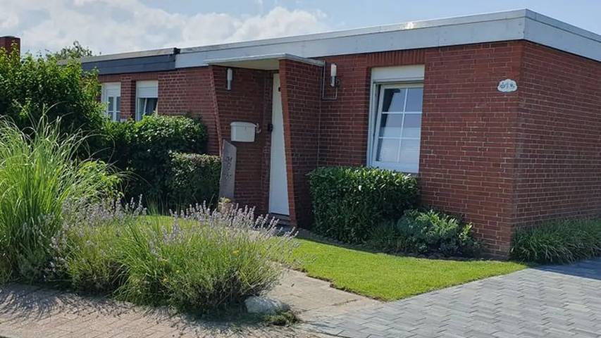 Bungalow für 3 Personen, mit Terrasse und Garten in Dornumersiel - 2