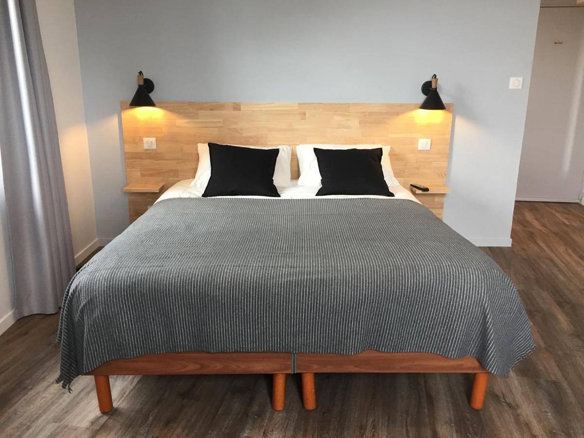 Appartement entier, Une nuit sur le pont 1 in Landerneau, Région de Brest