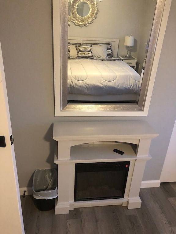 Luxury Newly Remodeled 3 Bedroom Duplex Unit in Everett, Snohomish County