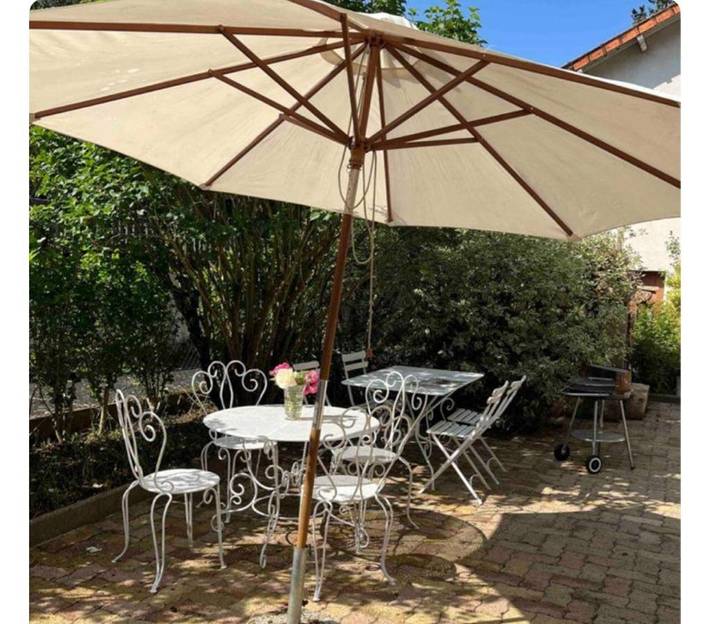 Location de vacances pour 9 personnes, avec Terrasse et Jardin à Aurillac - 4