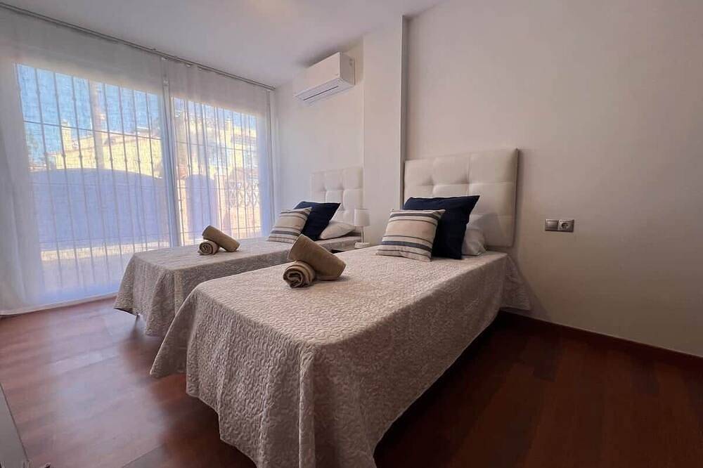 Villa Juani in Playa Los Alamos in Playa Los Álamos, Torremolinos