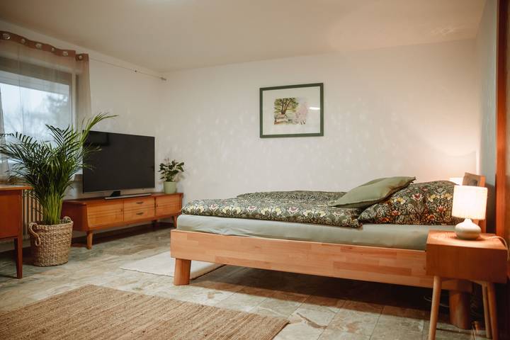 Ferienwohnung für 3 Personen, mit Garten