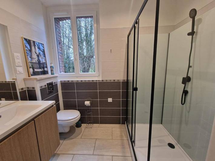 Location de vacances pour 6 personnes, avec piscine ainsi que terrasse et jardin, animaux acceptés à Vadencourt - 4