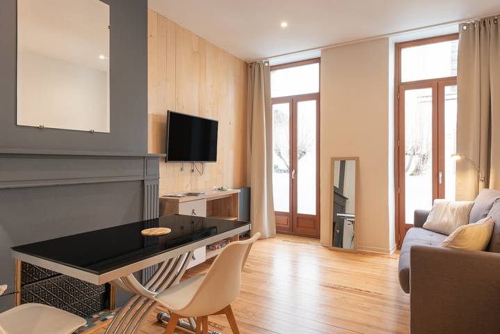 Location de vacances pour 2 personnes, avec balcon à Bagnères-de-Bigorre