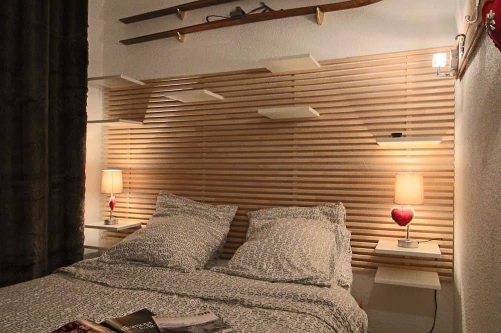 Apartamento entero, Courchevel / La Tania - Bonito apartamento de 3 habitaciones para 7 personas, esquí al pie de las pistas + Gge in La Tania, La Perrière