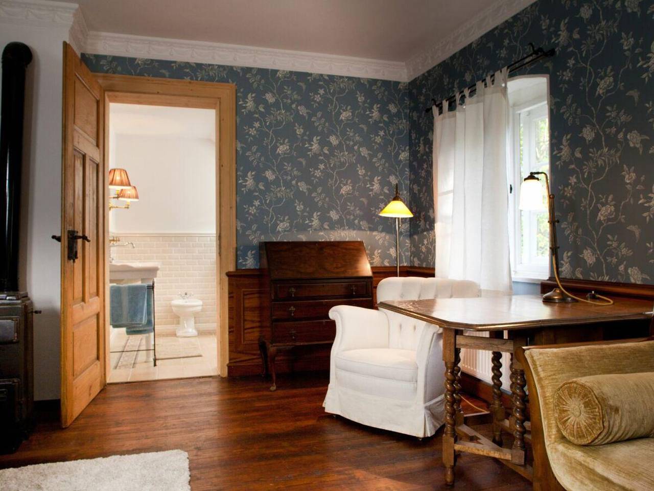 Ganze Ferienwohnung, Alte Försterei Hohnstein - Ferienwohnung, 2 Wohn-/Schlafräume, 2x Dusche, Wc in Hohnstein, Elbsandsteingebirge