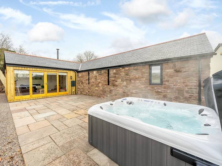 Holiday rental for 4 people, with garden in Monmouthshire
