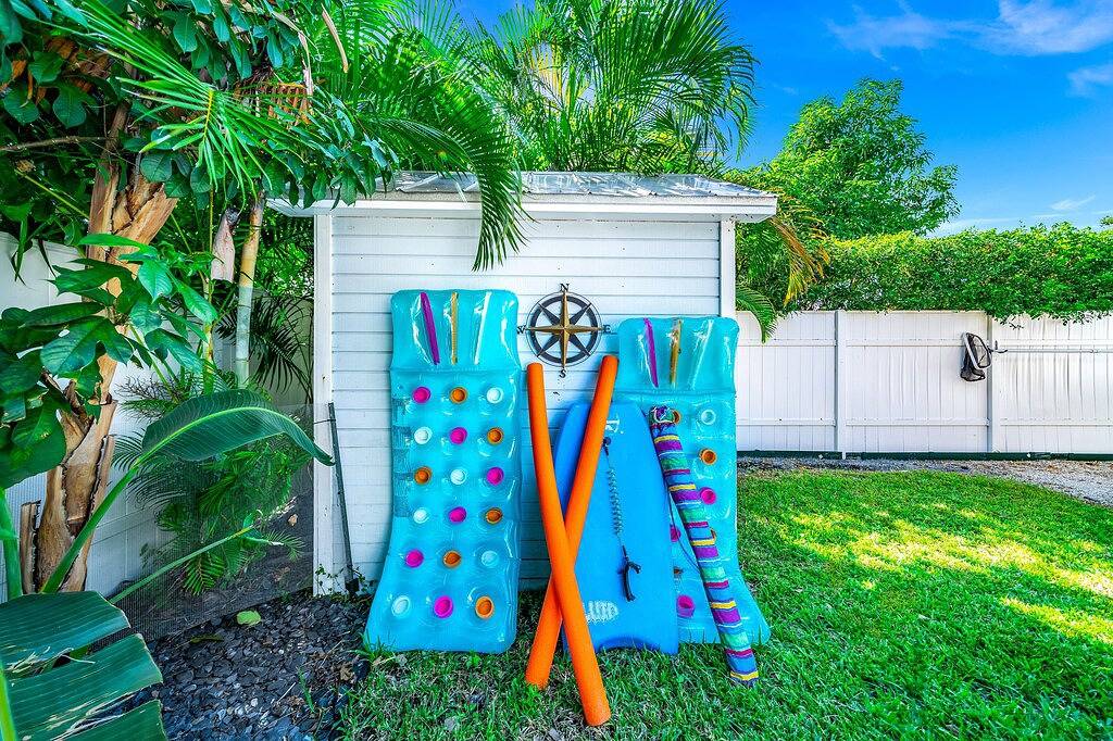 Heated Pool! 1 Mile To Beach & Atlantic Avenue! in Delray Beach, Palm Beach County