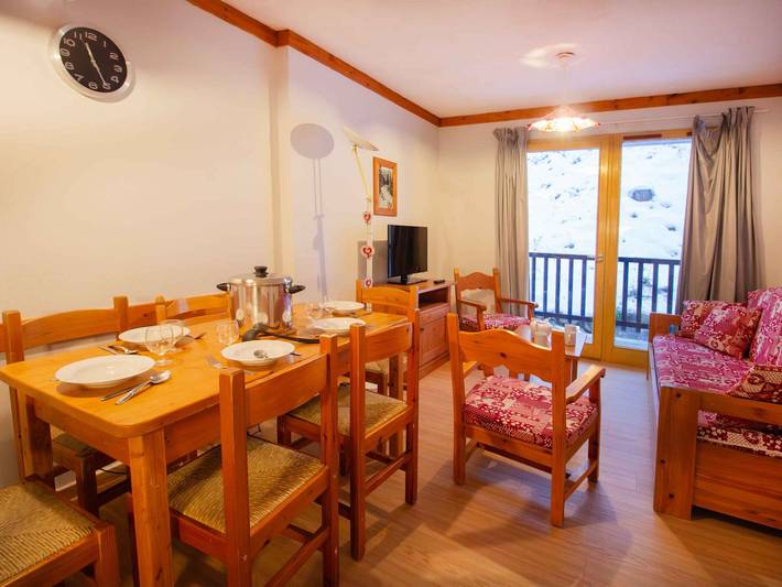 Appartement entier, Appartement charmant aux pieds des pistes - 6 pers. in Valfréjus, Modane