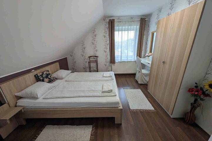 Ganze Wohnung, Ferienwohnung klimatisiert mit wunderschönem Blick auf den Balaton in Tihany, Balatonfüredi járás