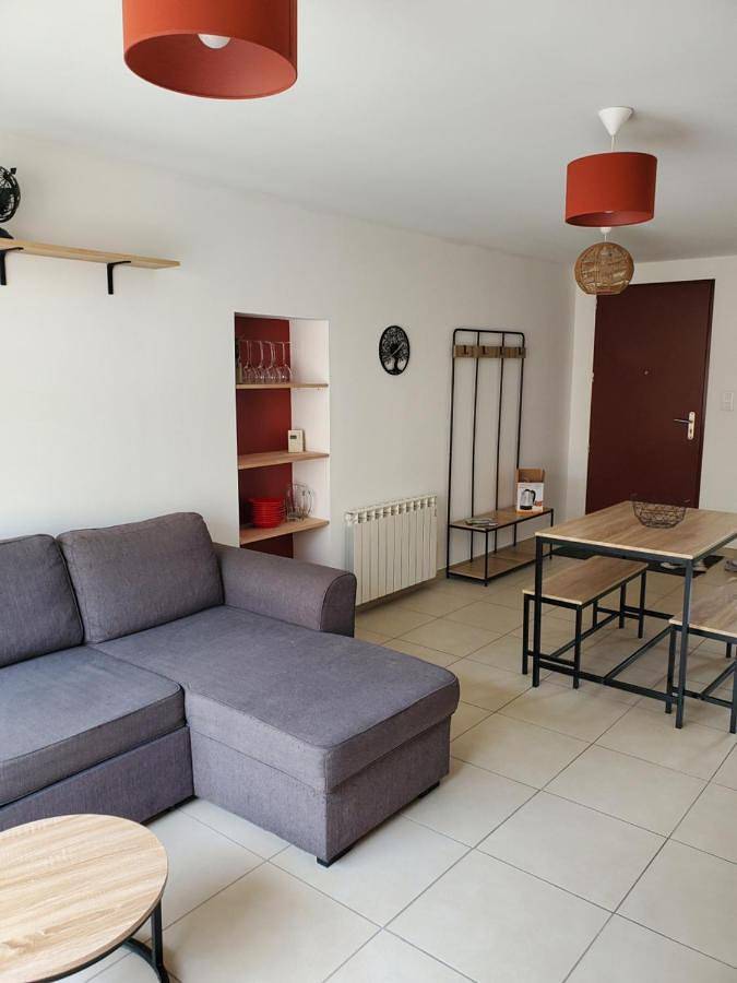 Location de vacances pour 6 personnes, avec Terrasse dans Aéroport de Nantes-Atlantique