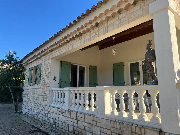 Villa pour 10 personnes, avec jardin et terrasse ainsi que jacuzzi et piscine à Saint-Paul-de-Vence - 3