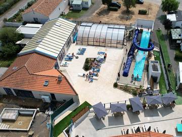 Camping für 4 Personen, mit Kinderpool und Whirlpool in Vendée