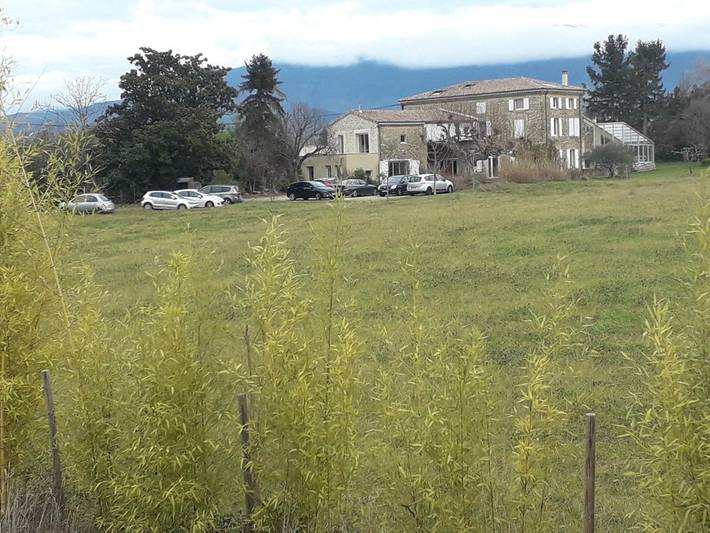 Location de vacances pour 16 personnes, avec vue et jardin à Upie - 2