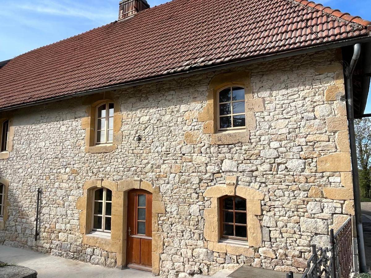 Family Studio in Longcochon, Jura Francais