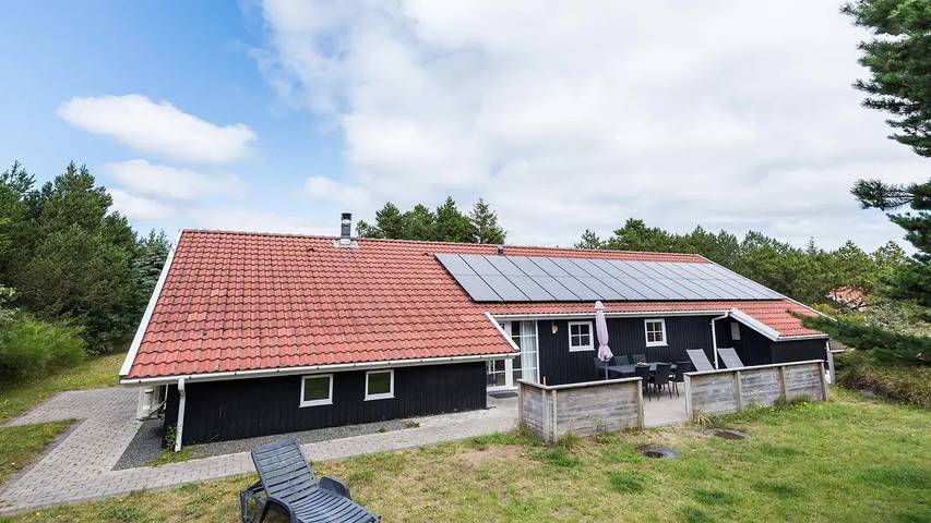 Ferienhaus für 9 Personen, mit Pool und Sauna sowie Terrasse und Whirlpool in Blavand - 3