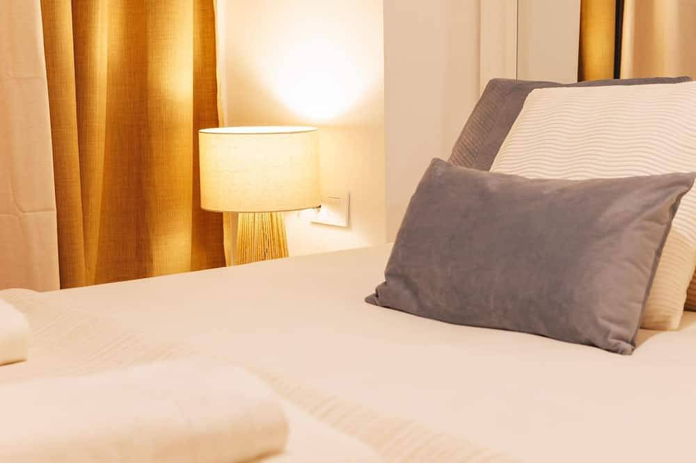 Apartamento entero, Auriga - Apartamento vacacional en Girona | Bravissimo in Gerona, Gironés