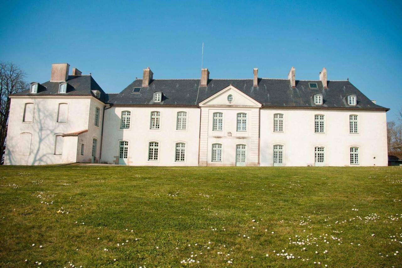 Surprenantes - Château du Pé in Saint-Jean-de-Boiseau, Région de Nantes