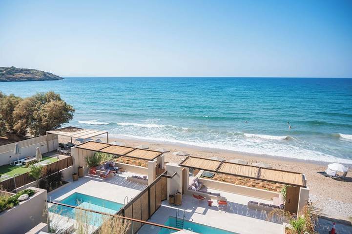 Espera luxe strandresidentie, privézwembad en wandelen naar alle voorzieningen! in Rethymno (City), Rethymno en omgeving
