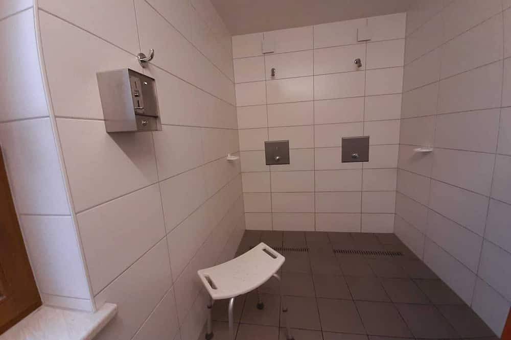 Ganze Wohnung, Urlaub am Peenestrom in Neukalen, Kummerower See