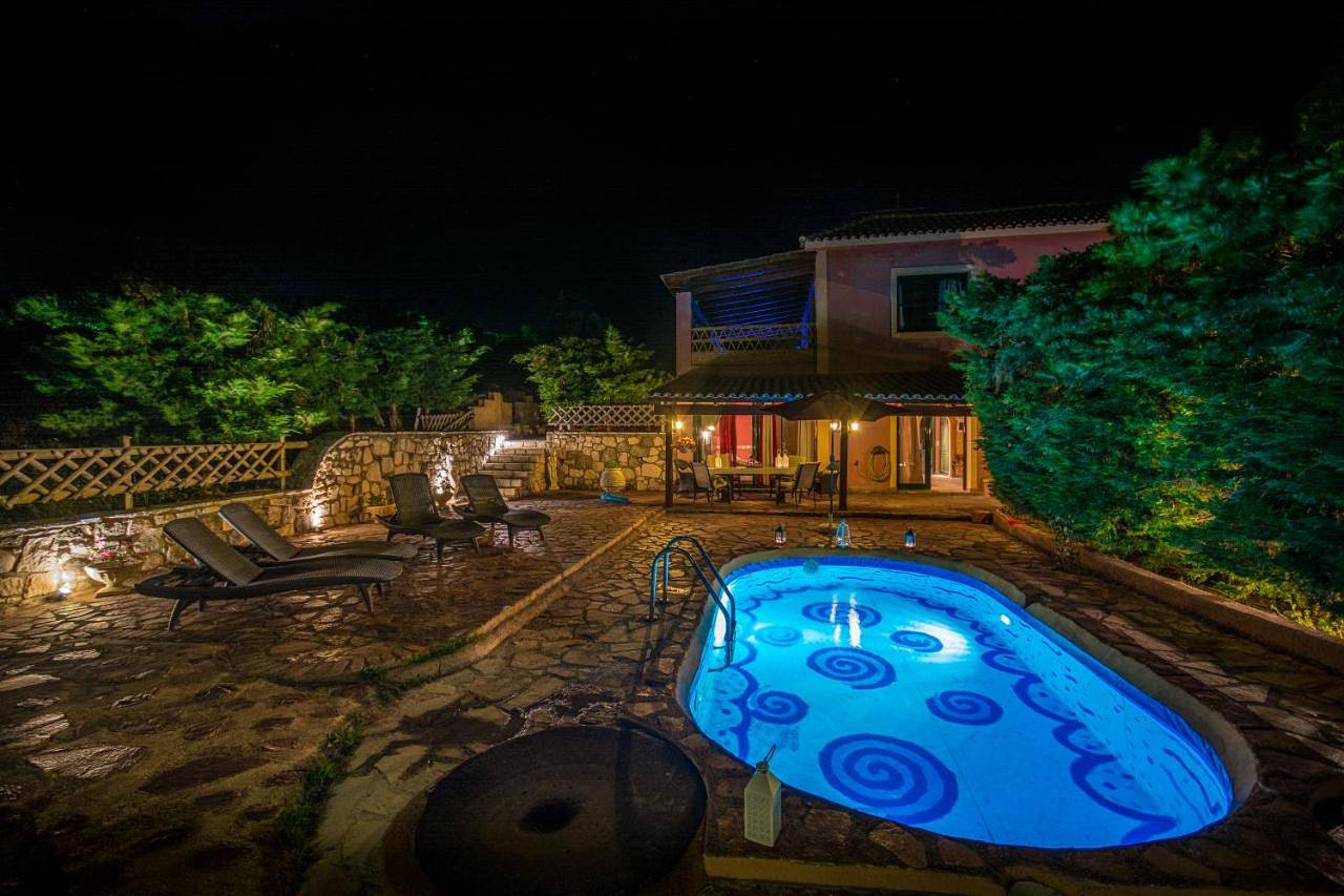 Athenea Villas, Private Pools & Gardens in Κερί, Λαγανά