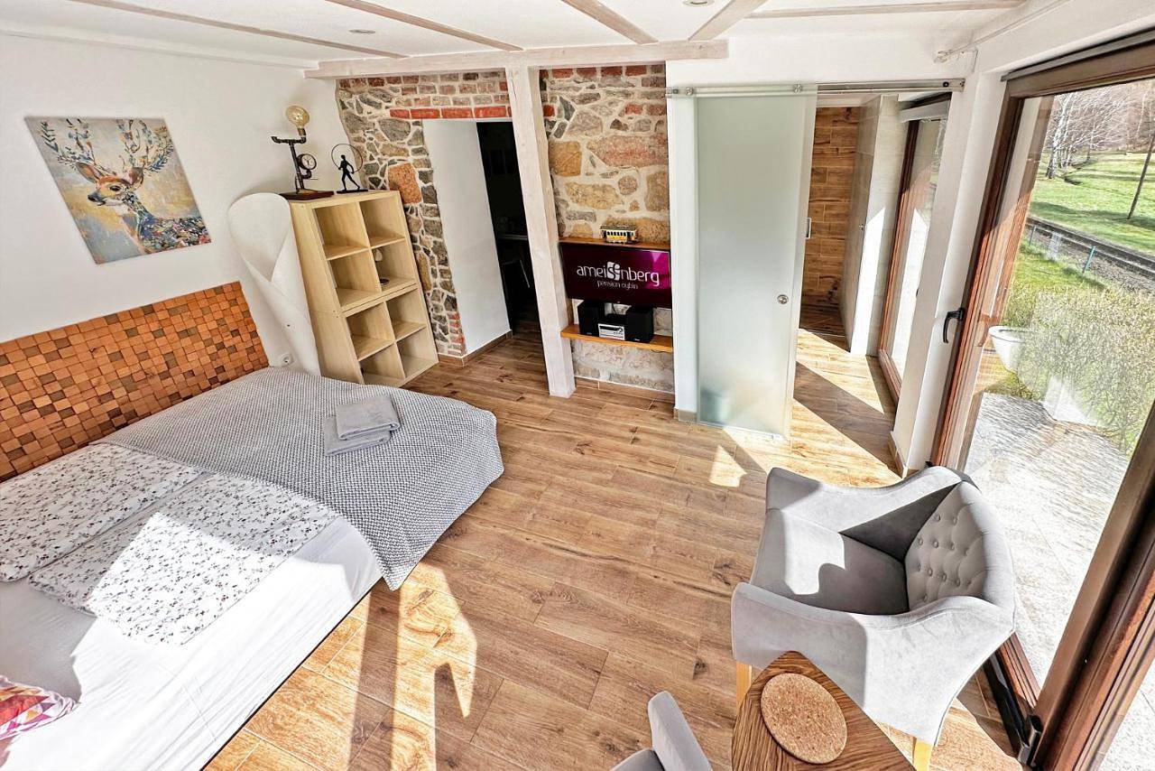 Ganze Wohnung, Ameisenberg Appartement für Bahnfans in Olbersdorf, Zittauer Gebirge