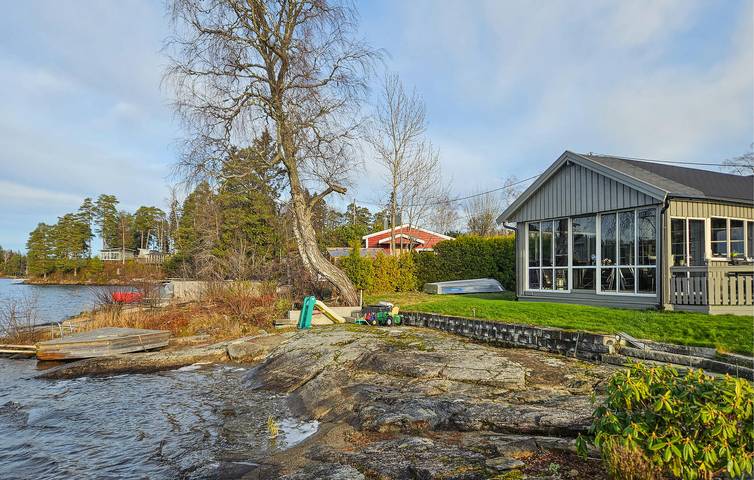 Ferienhaus für 6 Personen, mit Garten und Terrasse sowie Seeblick - 1