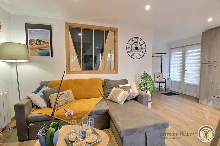 Gîte pour 4 personnes, avec terrasse à Ploubazlanec - 4