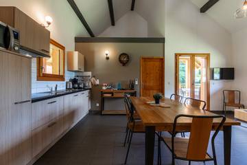 Chalet pour 10 Personnes dans Seythenex, Région d'Annecy, Photo 2