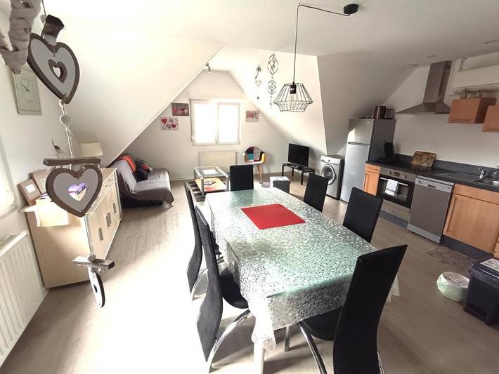 Gîte pour 5 personnes, avec jardin à Guewenheim