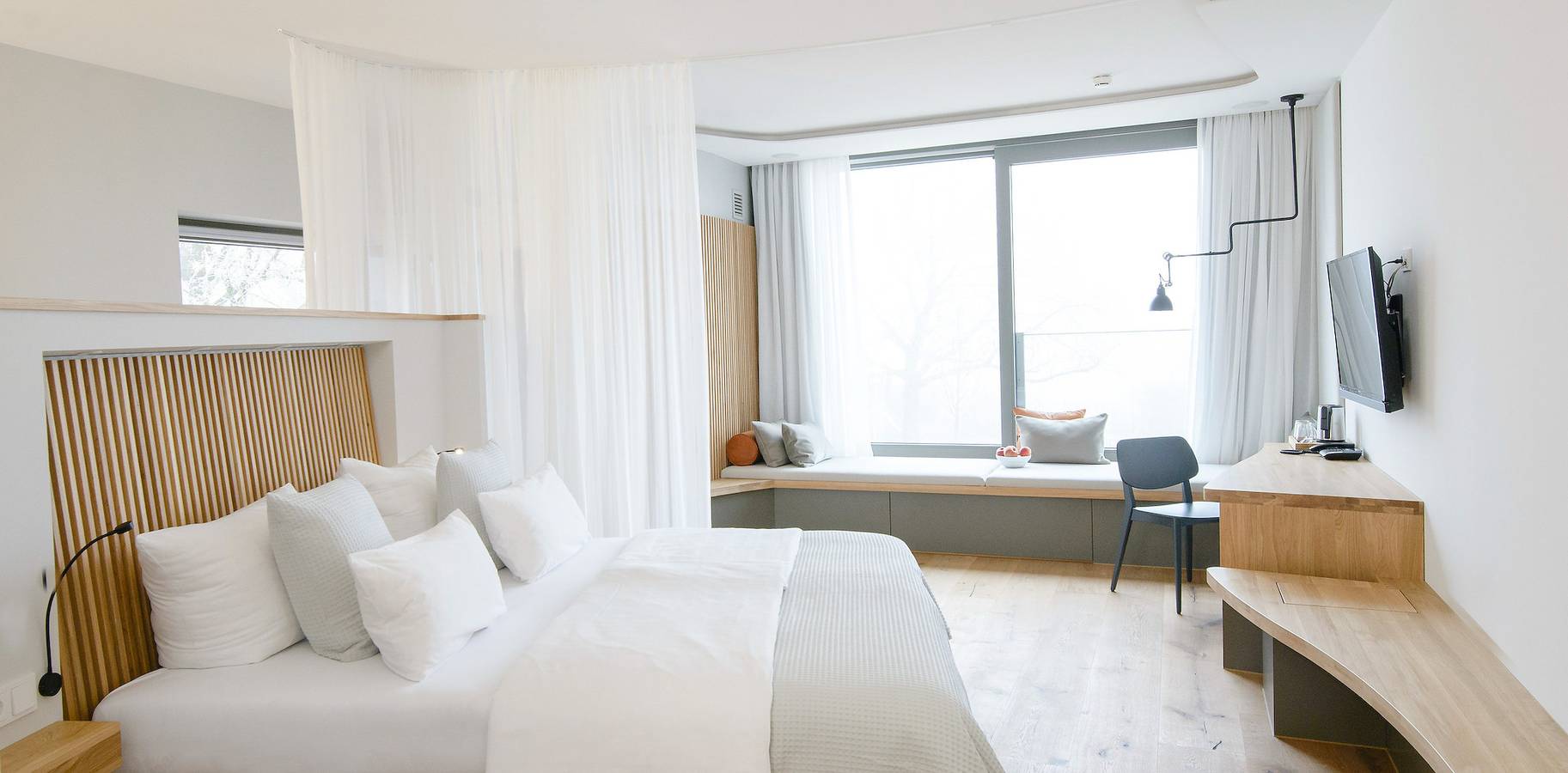 Biohotel Mohren - Doppelzimmer Blumenwiese in Deggenhausertal, Region Bodensee-Oberschwaben