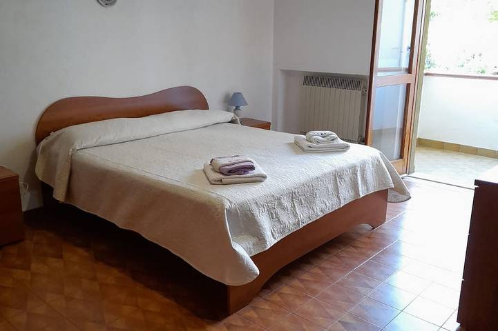 Gîte pour 4 personnes, avec balcon à Tropea - 2