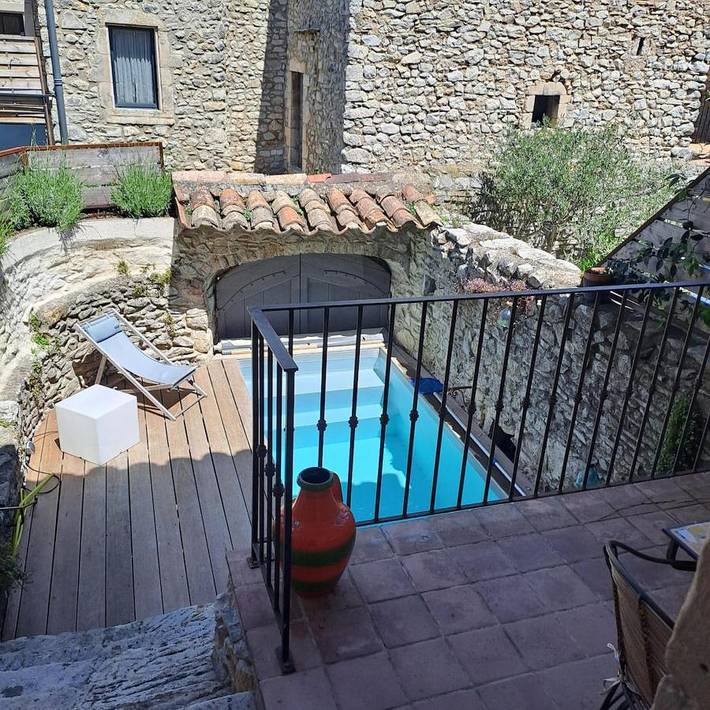 Maison de vacances pour 4 personnes, avec Balcon ainsi que Terrasse et Piscine