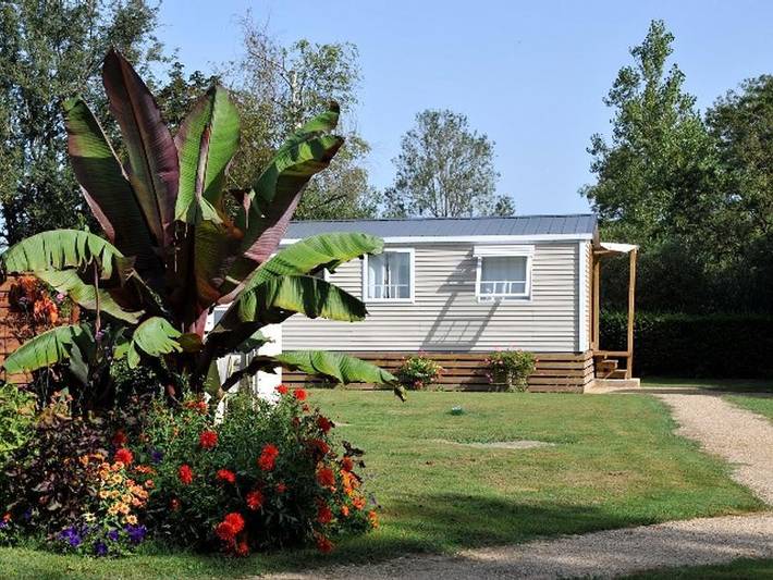 Camping pour 5 personnes dans l' Ain - 2