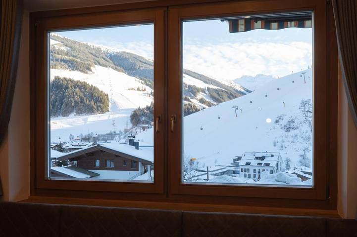B&B für 2 Personen, mit Balkon und Ausblick in Saalbach-Hinterglemm-Leogang - 3