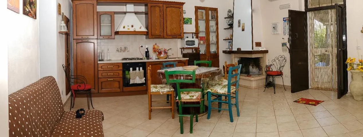 Casa vacanza per 6 persone, con panorama e terrazza nonché giardino - 1
