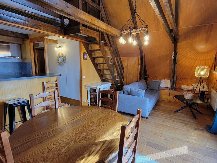Chalet für 5 Personen, mit Balkon - 1