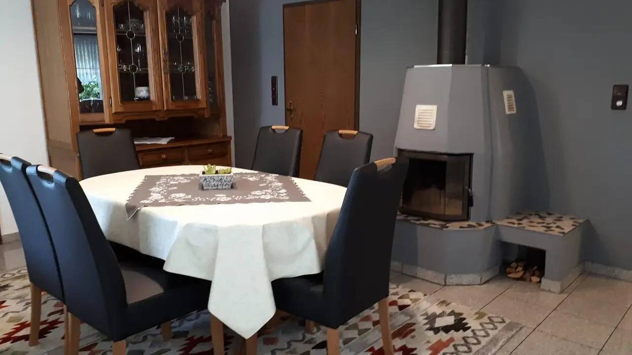 Ganze Ferienwohnung, Ferienwohnung für 4 Personen (110 m²) in Losheim Am See in Losheim am See, Saar-Nahe-Bergland