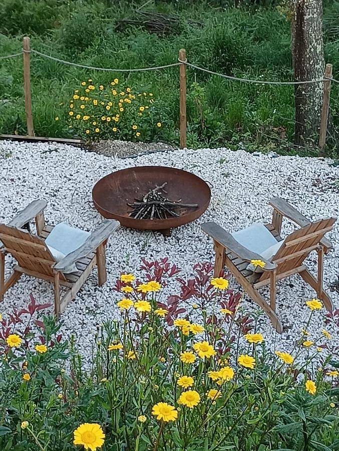 Gästehaus für 6 Personen, mit Balkon und Whirlpool sowie Terrasse und Garten