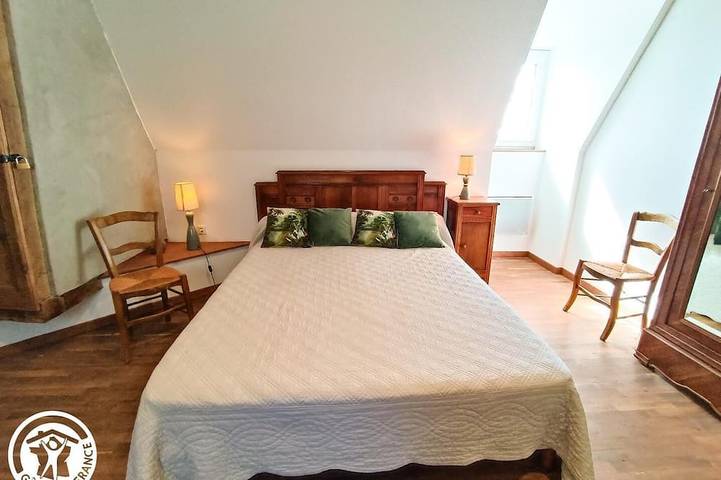 Location de vacances pour 6 personnes, avec jardin, animaux acceptés à Rignac (Lot) - 4