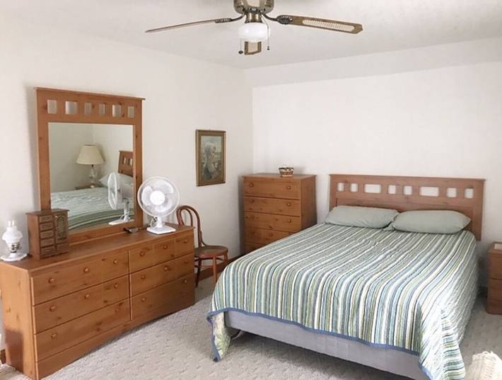 Vacation rental for 10 people, with terrace and yard in Indian Lake