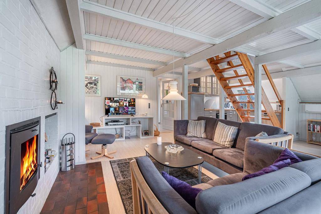 Urlaub mit Kind & Hund in Houstrup - Familienfreundliches Ferienhaus mit Reetdach nahe dem Meer  in Nørre Nebel, Varde