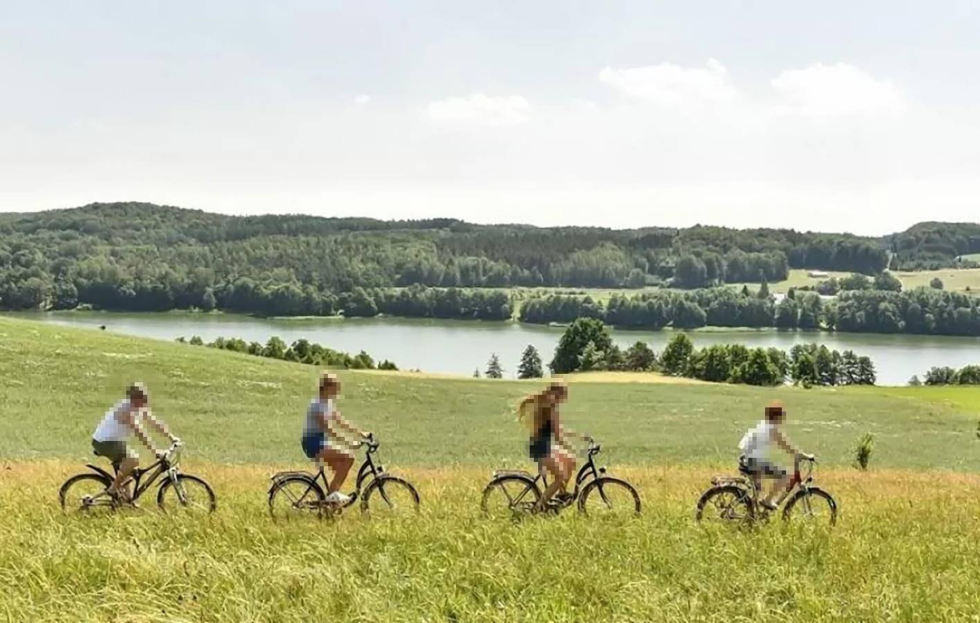 Ganze Ferienwohnung, Ferienwohnung für 2 Personen mit Terrasse in Stężyca, powiat kartuski