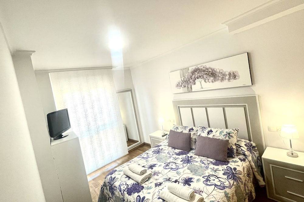 Entire apartment, Sol-Apartamento Acogedor Viveiro in Viveiro, Galician Coast