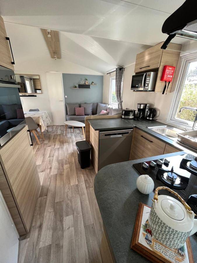 Location de vacances pour 8 personnes, avec terrasse et piscine à Vironchaux - 3